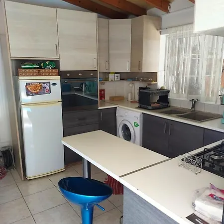 Alekas Pool And Garden * Paphos