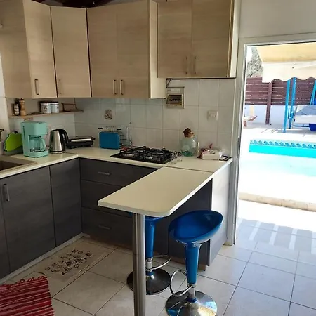 Pool&garden * Paphos
