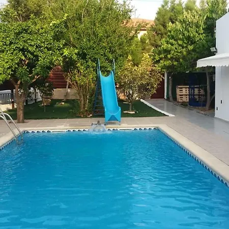 Alekas Pool And Garden Holiday home